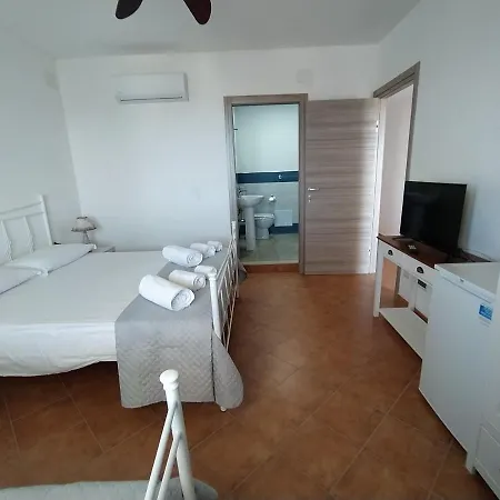 Con 3 Con Bagno Interno, Cucina Sea & Sun 3 Apartment Triscina